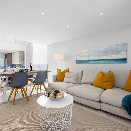 Stunning 2 Bedroom Duplex Close To Main With Seaviews プエルト・デル・カルメン