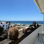 Διαμέρισμα Stunning 2 Bedroom Duplex Close To Main With Seaviews