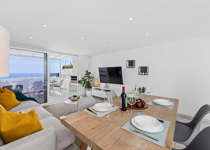 Apartment Stunning 2 Bedroom Duplex Close To Main With Seaviews Puerto del Carmen (Lanzarote)